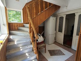 Casa de vânzare 6 camere, în Ploieşti, zona Democraţiei