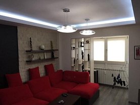Apartament de vânzare 3 camere, în Bucureşti, zona Moşilor