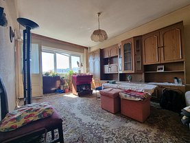 Apartament de vânzare 3 camere, în Bucureşti, zona Politehnica