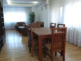 Apartament de vânzare 4 camere, în Bucureşti, zona P-ţa Dorobanţi