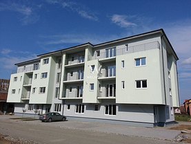 Apartament de vânzare 3 camere, în Sibiu, zona Exterior Sud