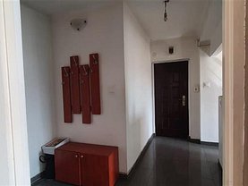 Apartament de închiriat 2 camere, în Târgu Mureş, zona Central