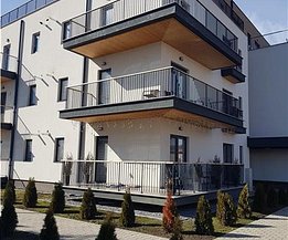 Apartament de vânzare 5 camere, în Târgu Mureş, zona Unirii