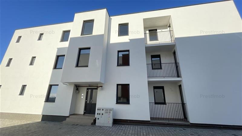 Apartament cu 3 camere la stadiul semifinisat in Cristesti, zona Materom