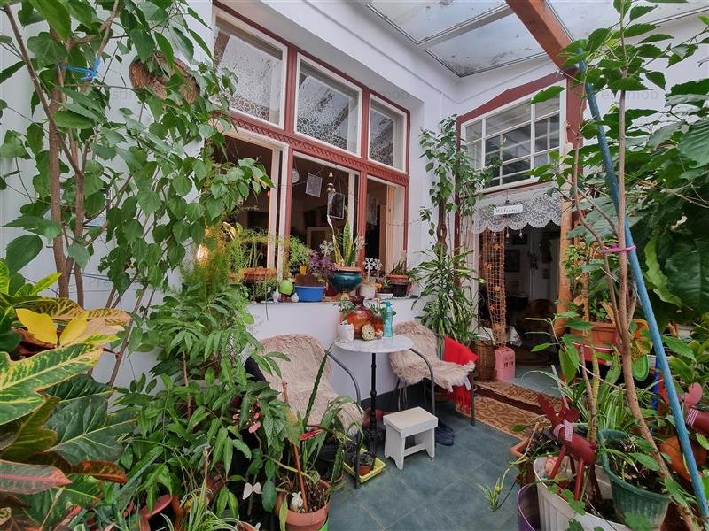 Casa istorica muzeu 4 camere, 2 bai cu 1344 mp teren, ultracentral, Tg Mures