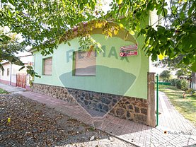 Apartament de vânzare 2 camere în Livada