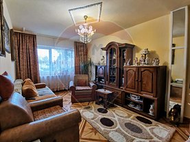 Apartament de vânzare 2 camere, în Arad, zona Aurel Vlaicu