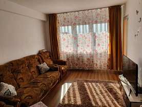 Apartament de vânzare 4 camere, în Bucuresti, zona Pantelimon