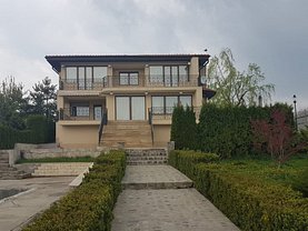 Casa de vânzare 10 camere, în Belciugatele