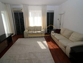Apartament de vânzare 3 camere, în Bucureşti, zona Calea Călăraşilor