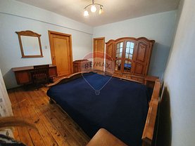 Apartament de vânzare 3 camere în Resita, Lunca
