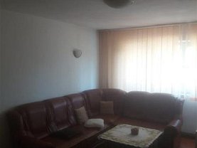 Apartament de închiriat 3 camere, în Iasi, zona Independentei