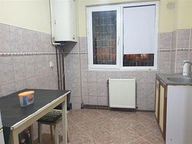 Apartament de vânzare 2 camere, în Iasi, zona Podu Ros