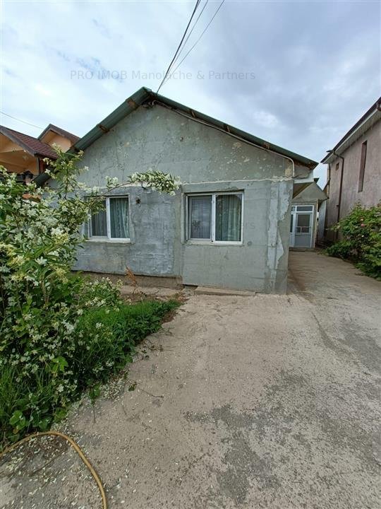 Casa cu 5 camere zona Focsanei localitatea Vadu Pasii