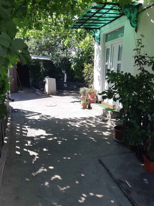 Casa tip parter in zona Garii