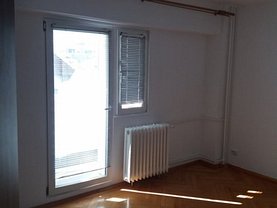 Apartament de vânzare 4 camere, în Bucuresti, zona P-ta Victoriei