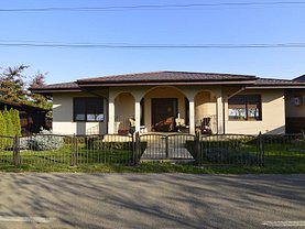 Casa de vânzare 3 camere, în Saftica