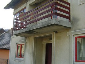 Casa de vânzare 6 camere, în Valea Doftanei
