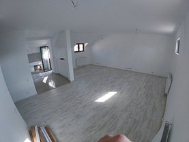 Apartament de vânzare 3 camere, în Bucureşti, zona P-ţa Victoriei