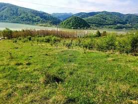 Teren constructii de vânzare, în Piatra-Neamţ, zona Sărata