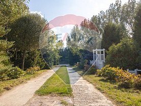 Vânzare spaţiu industrial