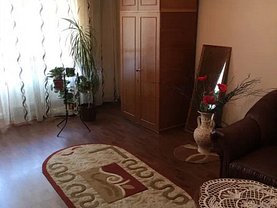 Apartament de vânzare 3 camere, în Iasi, zona Pacurari