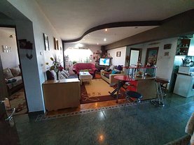 Apartament de vânzare 3 camere în Iasi, Podu Ros