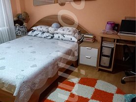 Apartament de vânzare 3 camere în Iasi, Pacurari