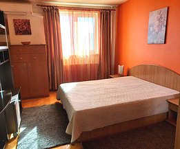Apartament de vânzare 3 camere, în Iaşi, zona Podu Roş