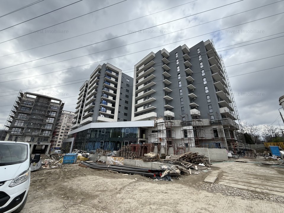 APARTAMENT CU 3 CAMERE , ZONA NICOLINA , BLOC NOU