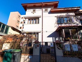 Apartament de închiriat 5 camere, în Bucureşti, zona P-ţa Victoriei