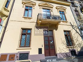 Casa de vânzare 10 camere, în Bucureşti, zona Universitate