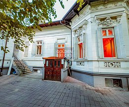 Casa de închiriat 5 camere, în Bucureşti, zona Universitate