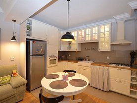 Apartament de închiriat 2 camere, în Bucureşti, zona Unirii
