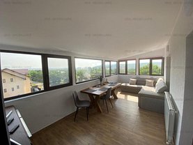Apartament de vânzare 3 camere, în Iaşi, zona Cug
