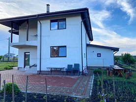 Casa de vânzare 5 camere, în Iaşi, zona Est