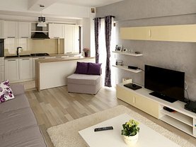 Apartament de vânzare 3 camere, în Bucuresti, zona Decebal