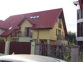 Casa de închiriat 10 camere, în Cernica