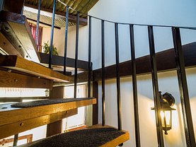 Apartament de vânzare 6 camere, în Braşov, zona Centrul Istoric