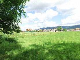 Teren constructii de vânzare, în Cristian
