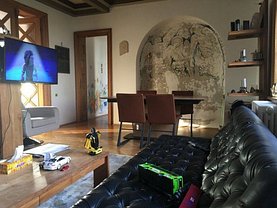 Apartament de închiriat 4 camere în Bucuresti, Cismigiu