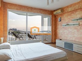 Apartament de vânzare 5 camere, în Mamaia, zona Nord