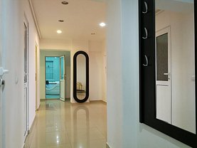 Apartament de închiriat 3 camere, în Sibiu, zona Ştrand