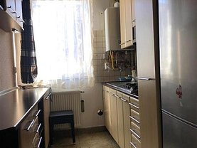 Apartament de închiriat 3 camere, în Cluj-Napoca, zona Andrei Muresanu