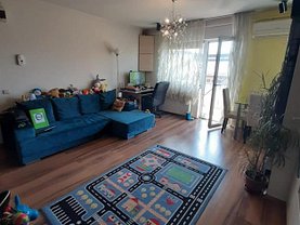 Apartament de vânzare 2 camere în Floresti