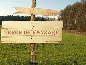 Teren agricol de vânzare în Gilau