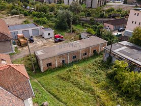 Vânzare spaţiu industrial în Criscior