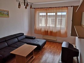 Apartament de vânzare 4 camere, în Sibiu, zona Central