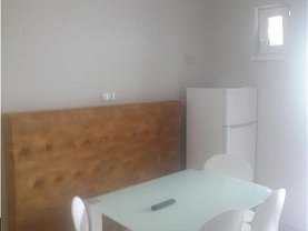 Apartament de închiriat 3 camere, în Sibiu, zona Central
