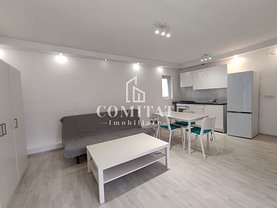 Apartament de vânzare 3 camere, în Cluj-Napoca, zona Mănăştur